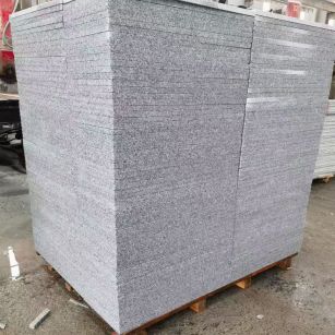 梅州 火烧面地铺石，街道广场园林市政工程板，1.8~5.0厚均有现货