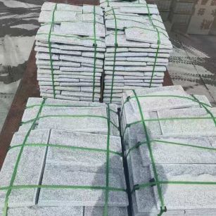 梅州 芝麻白蘑菇石装车出货