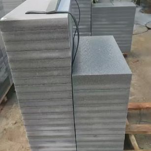 梅州 芝麻灰火烧面300*600*50地铺石材