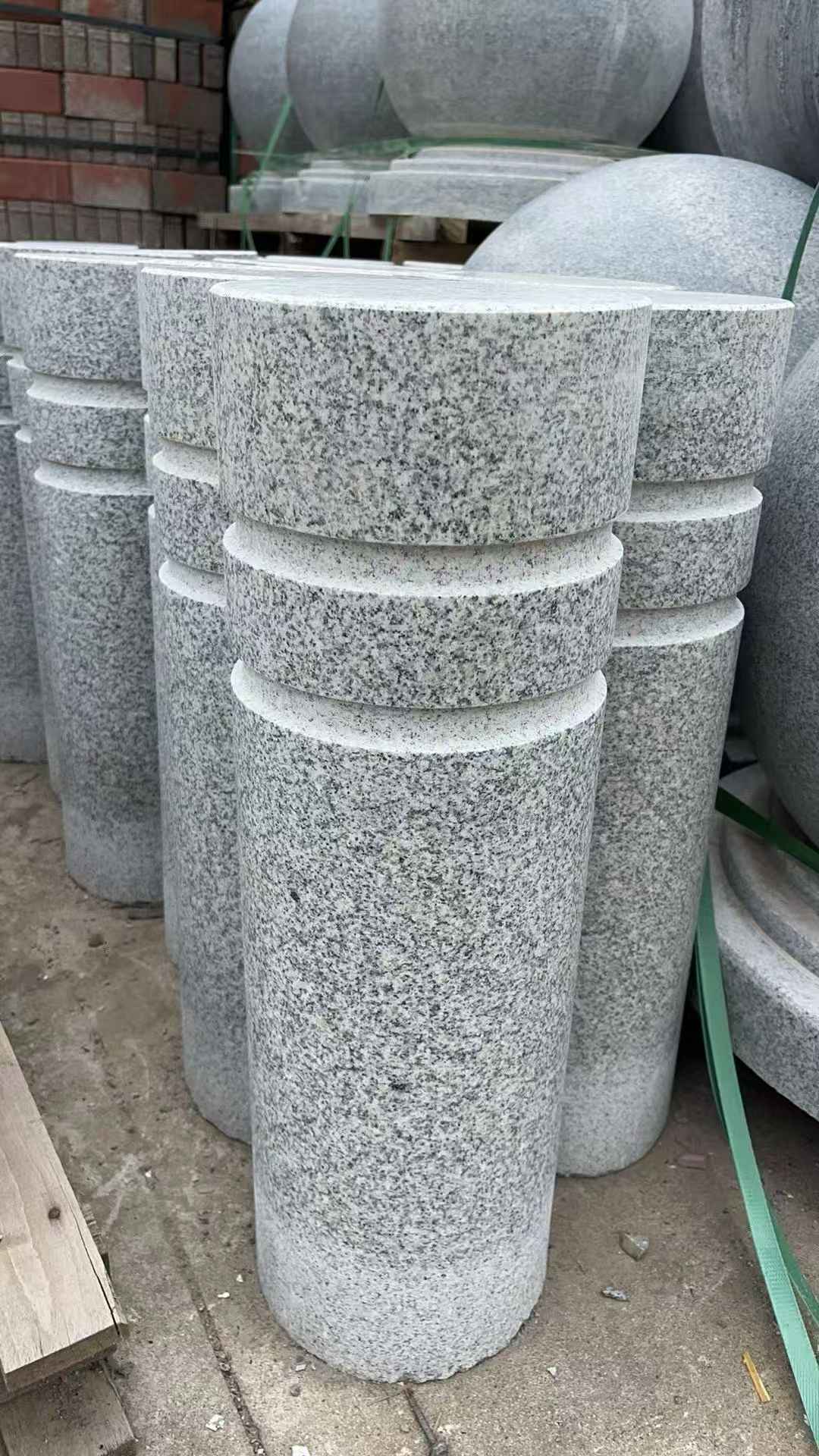 梅州 芝麻白花岗岩挡车柱、隔离柱多少钱