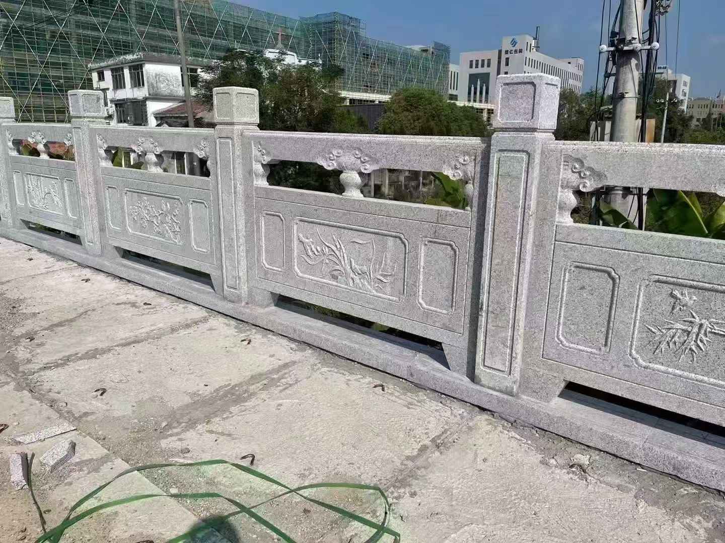 梅州 芝麻白栏杆