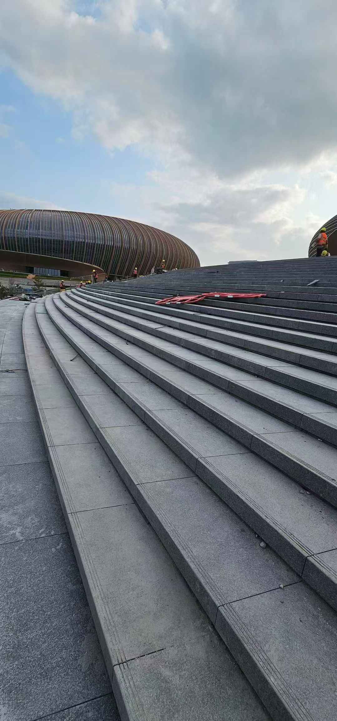 梅州 弧形整石台阶铺装效果图