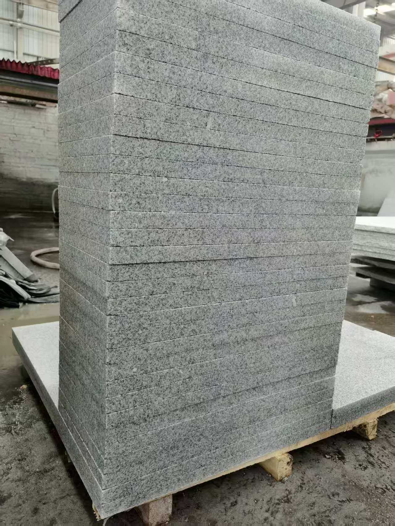 梅州 花岗岩 地铺成品300*600，尺寸标准、厚薄均匀